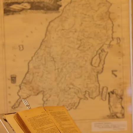 Adelais Βίλα Τσουκαλάδες